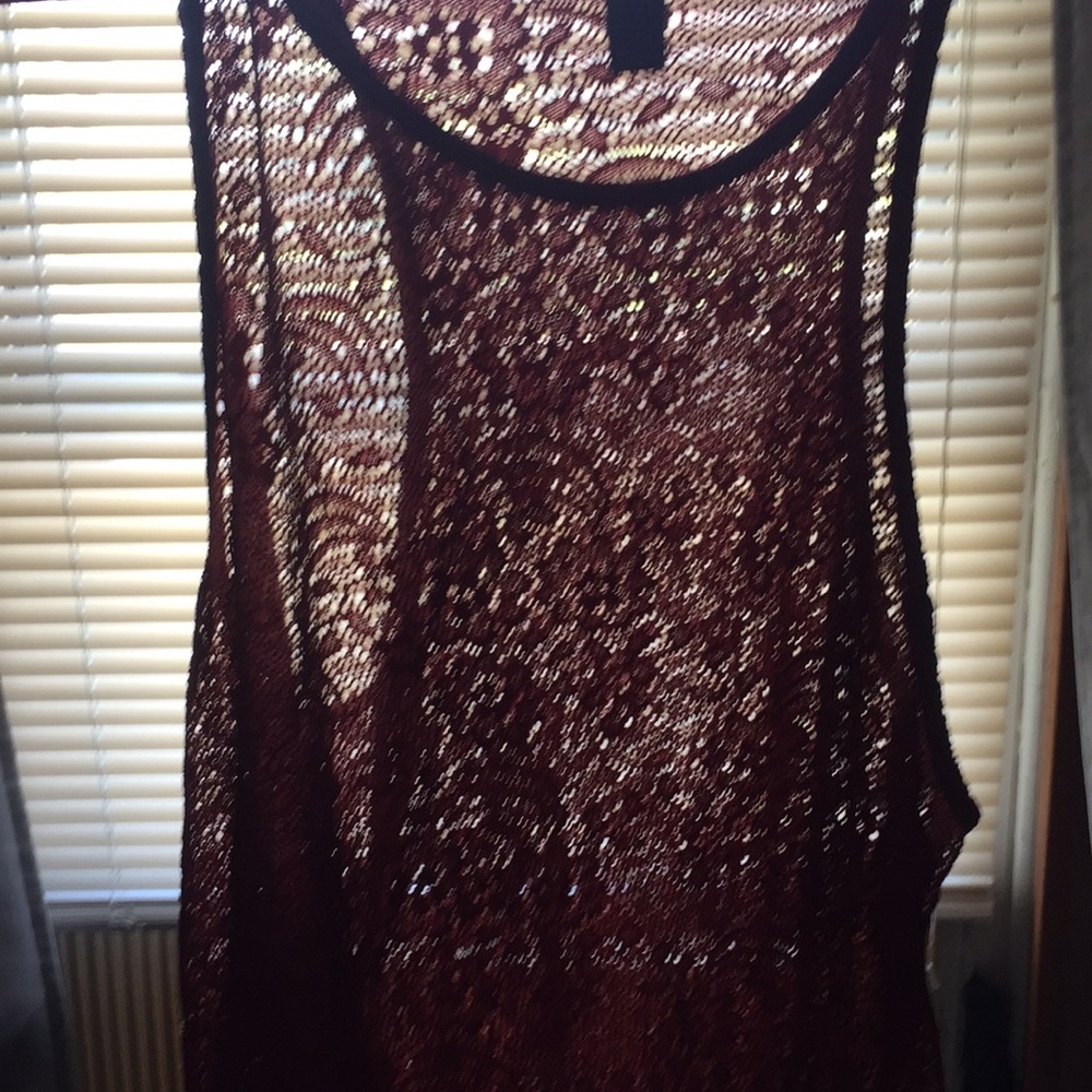 Tank top - Picture 2 of 2